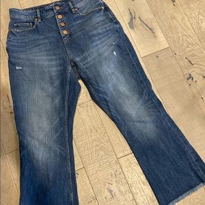 loft curvy crop jeans